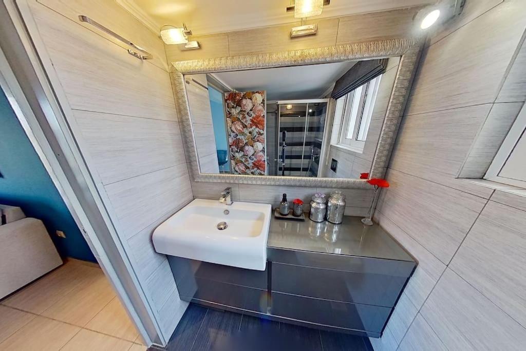 La Votanique Center Apartment アテネ エクステリア 写真